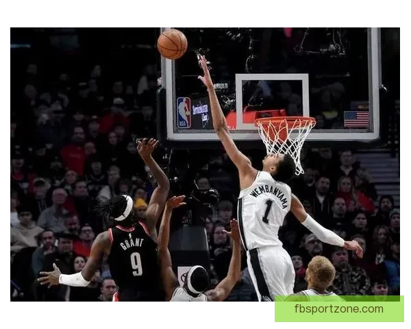 文班亚马单场狂砍41分创赛季新高八分四十秒完成两双刷新NBA历史最快纪录